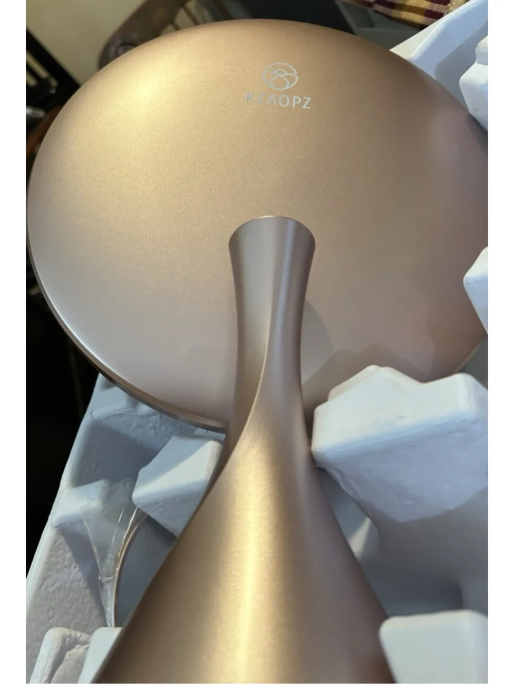 KZAOPZ Glow Round Mirror Rose Gold USB Charging Cable Unlimited Dimmer